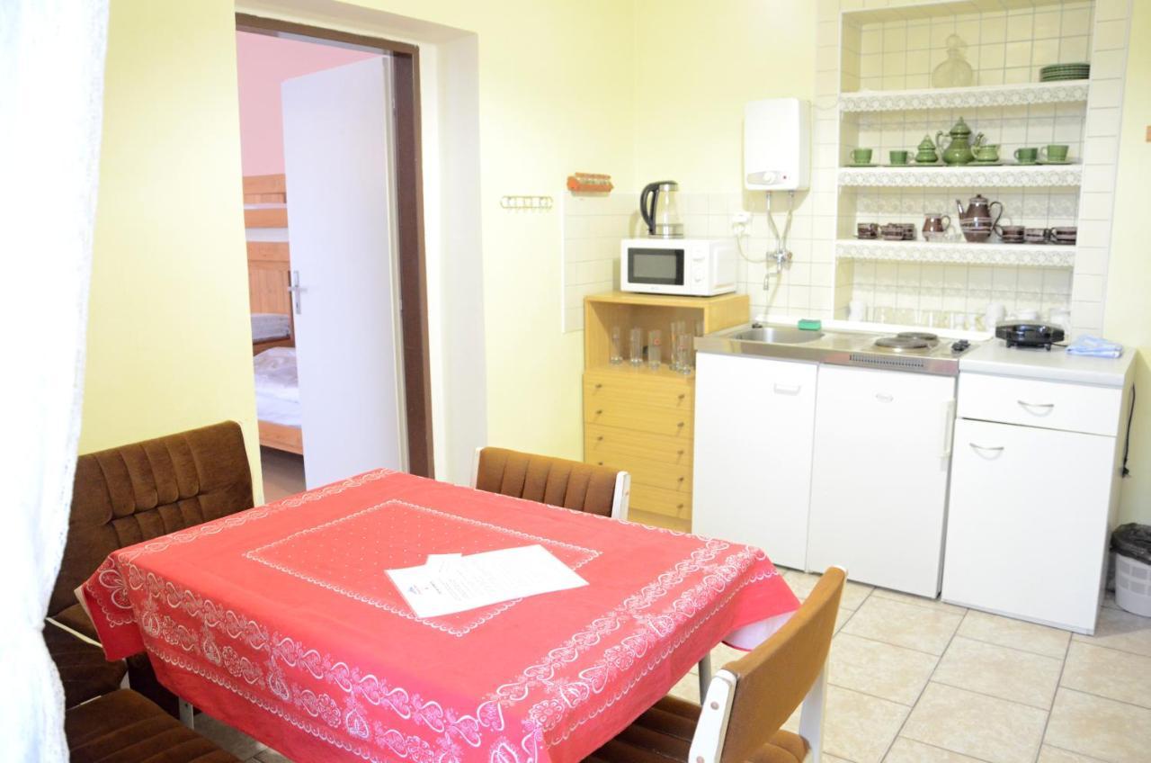Penzion Mlynicky Dvur Červená Voda Extérieur photo