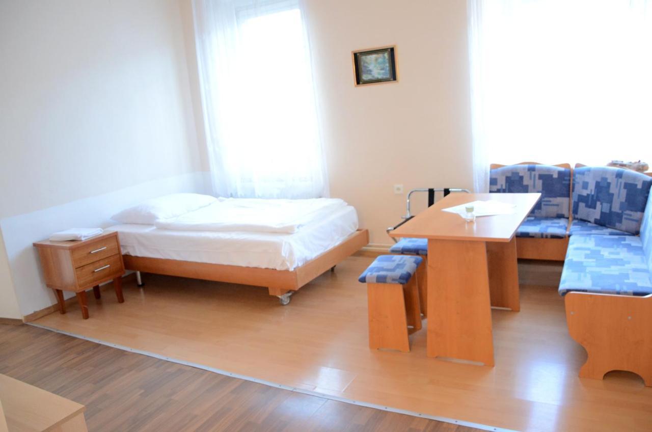 Penzion Mlynicky Dvur Červená Voda Extérieur photo